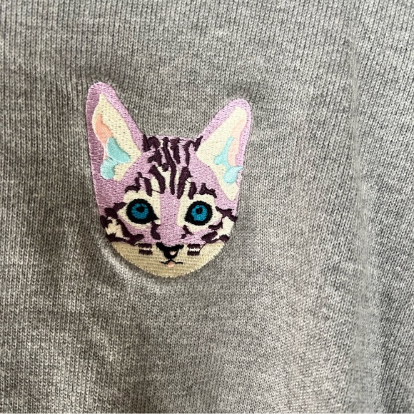 GSX Collegiate style Sweater with Embroidered Cat - Picture 3 of 4